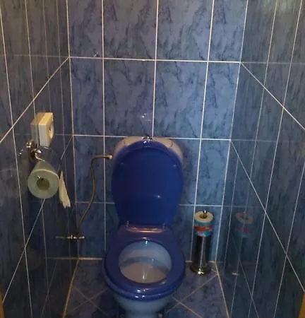 Rekrea Guest house *