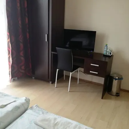 Rekrea * Levice